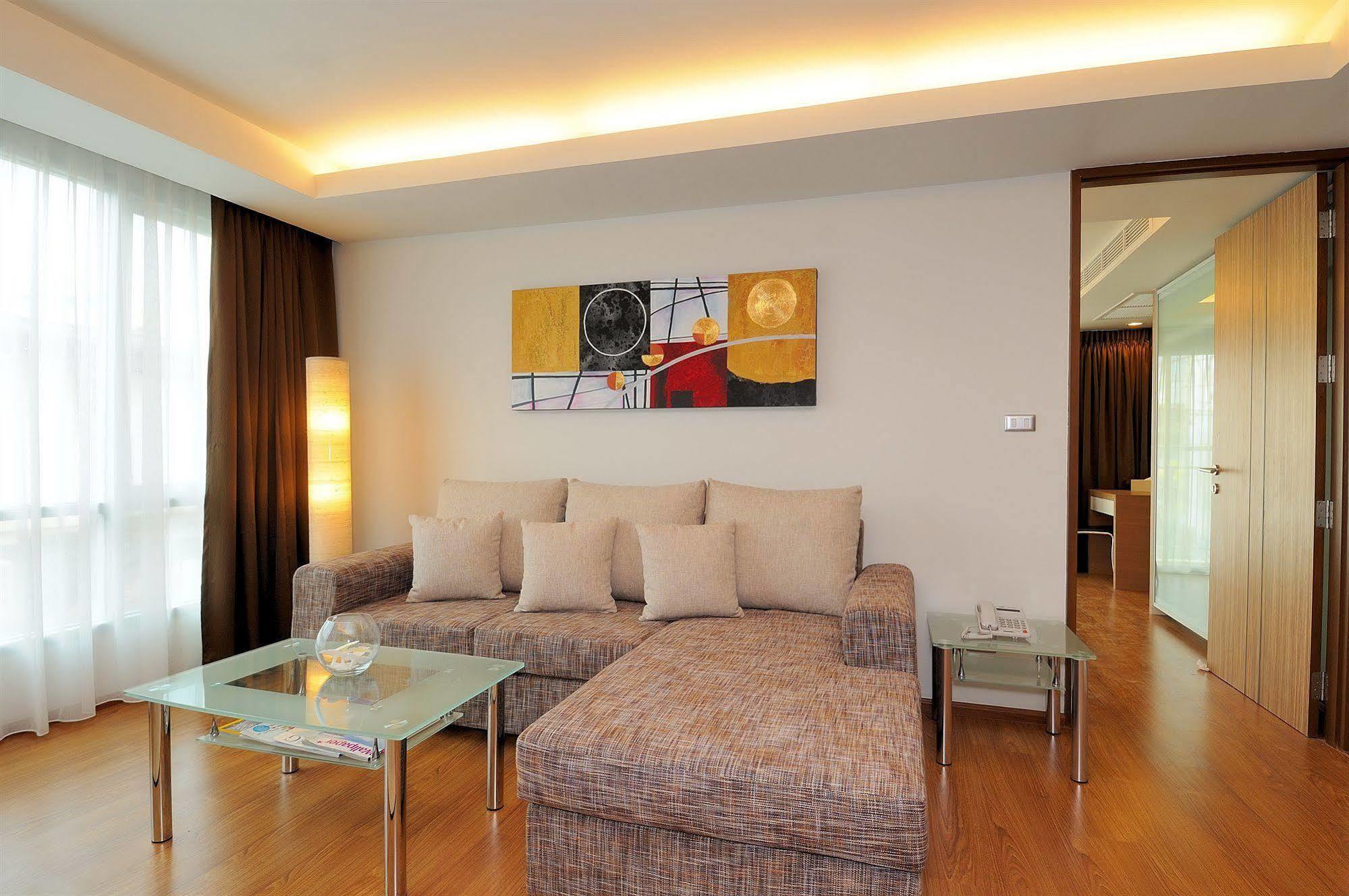 Olive Hotel & Residence Bangkok Sukhumvit 101 Banguecoque Quarto foto