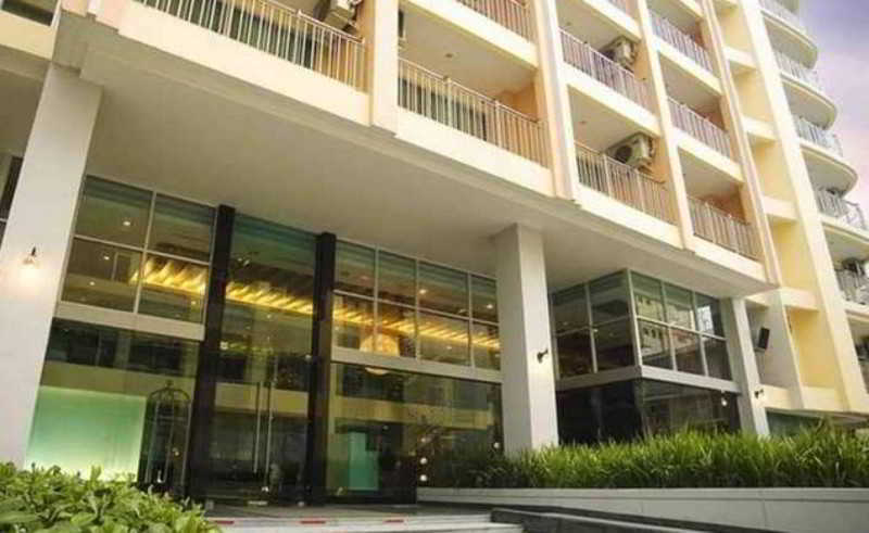 Olive Hotel & Residence Bangkok Sukhumvit 101 Banguecoque Exterior foto